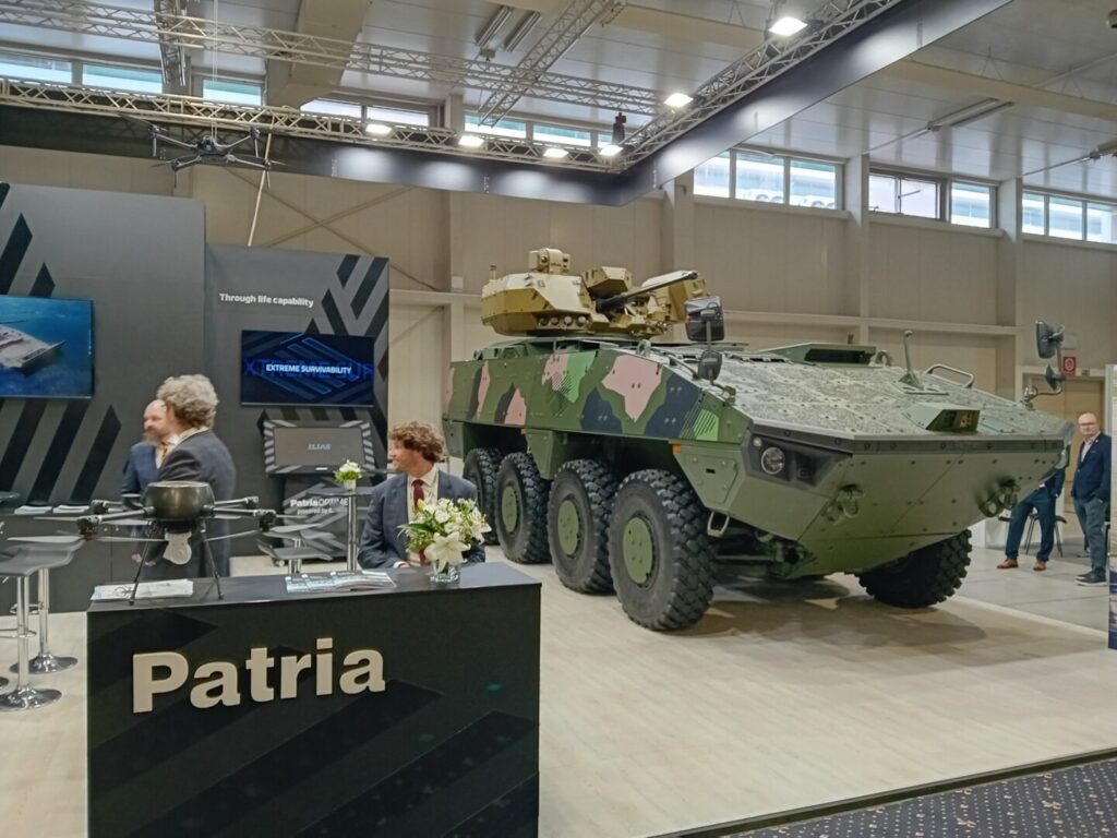 Bojová veža TURRA 30 integrovaná na vozidlo Patria na veľtrhu IDEB 2026