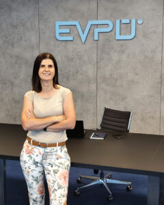 HR riaditeľka EVPÚ
