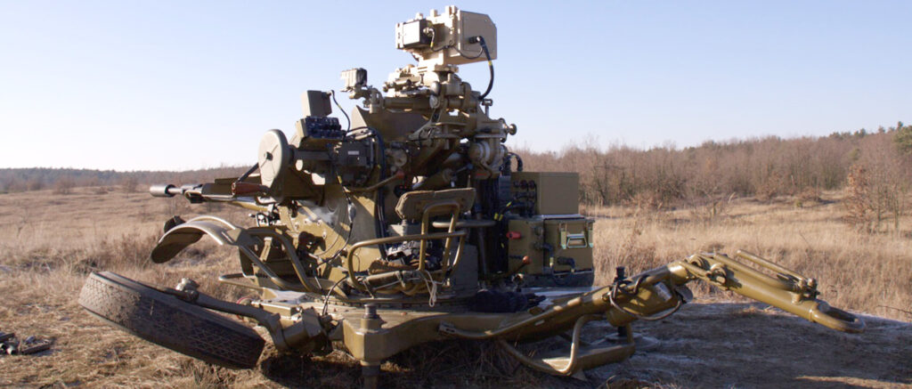 Modernizovaný protilietadlový kanón ZU-23 M s optikou a elektronikou od EVPÚ v poľnom nasadení